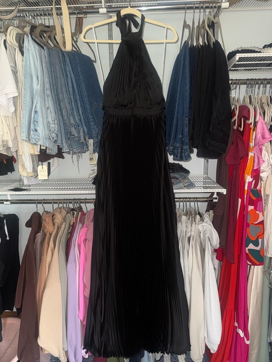 Lulus Midnight Moves Black Pleated Satin Cutout Halter Maxi Dress - Size S - Picture 2 of 3